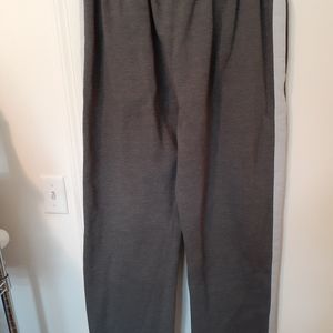 SALE.  4/20       Mens Reebok sweats